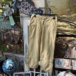 L33 GOLDEN Yellow Pants capri length EUC